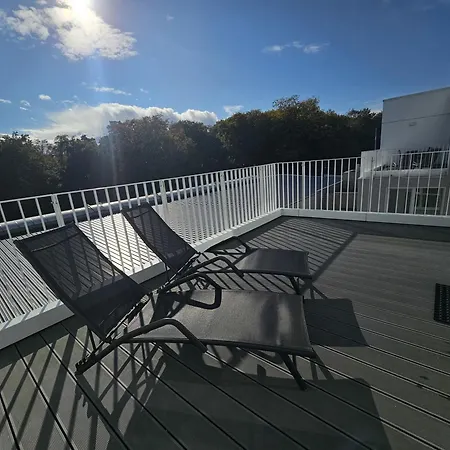 App 18 Penthouse 